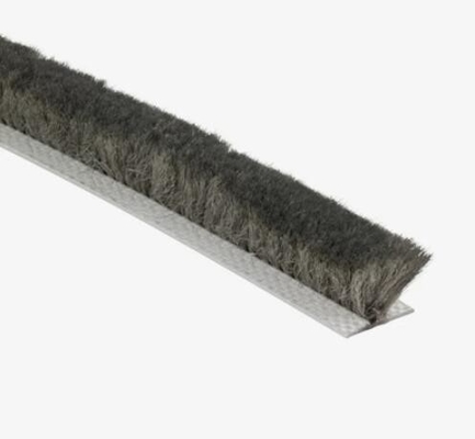 Black Water Proof Weather Stripping Brush for Sliding Windows and Doors ISO9001 Certified