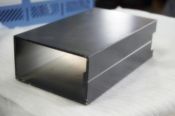 Wood Color Aluminum Square Tube with Welding Service 1.5x0.75mm Customized Thickness