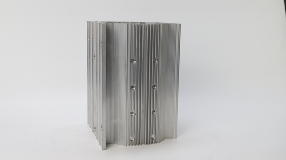 Silver Anodized Aluminium Extrusion Profiles for Motor Housing in Customized Size