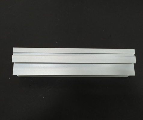 Traditional Design Style Aluminum Line 25 Monolithic Top Rail 2501 Bottom Rail 2502