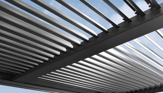 Temper T3-T8 Louvered Pergola Aluminum Gazebo with Adjustable Roof by Shengxin Aluminium