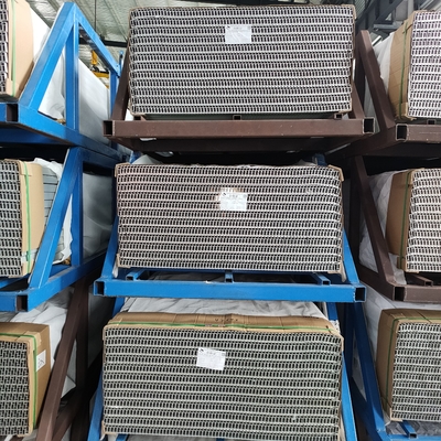 Lightweight Solar Panel Frames Aluminum Section Profiles for Customized Solar System