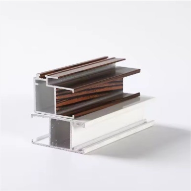 Welding Processing Service Square Aluminum Profiles for Doors and Windows in Cameroon