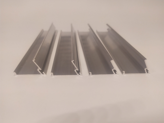 Customized Colour 5.8-6.0M Length Aluminium Door and Window Frame Profile for Peru