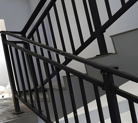Modern Design Balcony Glass Railing Aluminium Handrail Balustrade for Stairs Safety Fence