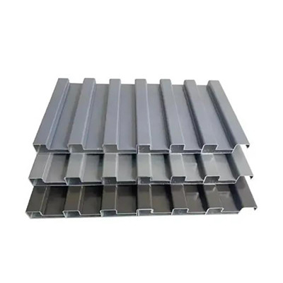 Customized Thickness WPC Interior/Exterior Wall Panel Wooden Composite Cladding Board