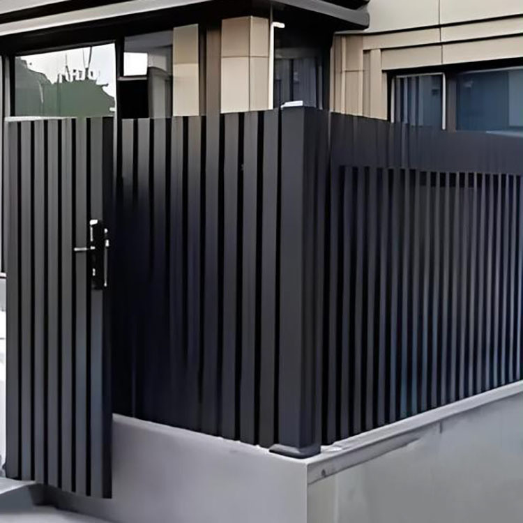 5.8-6.0M Length Custom Aluminum Fencing Gate with Decorative Panel and Punching Service
