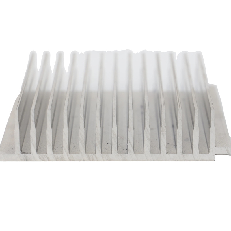 Silver Anodized Aluminium Extrusion Profiles for Customized Size Radiator Sheet Aluminum