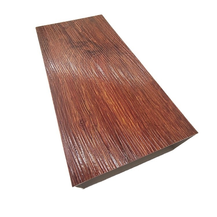 5.8-6.0M Length 3D Wood Grain Aluminium Extrusion Profiles for Windows Doors Pergola Floor