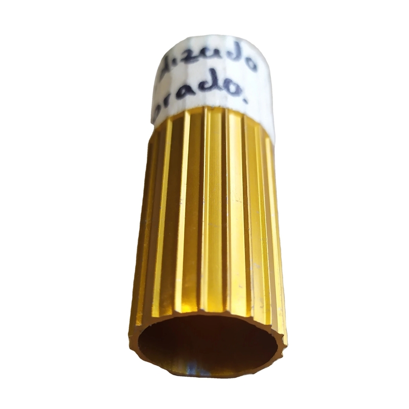 Customized 0.30mm Thickness Gold Anodizing Aluminium Tube Profile for 5.8-6.0M Length