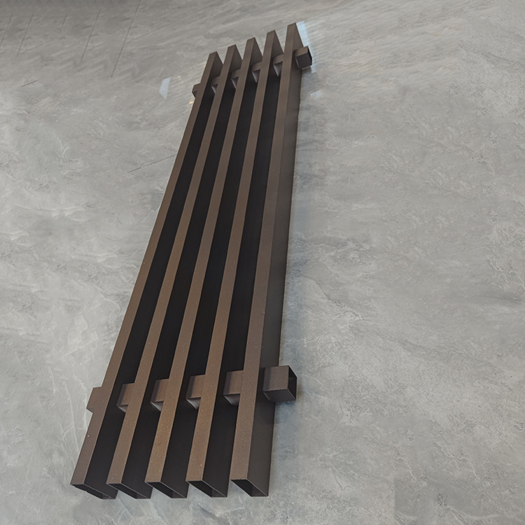 Custom Metal Security Fence Brown Mesh Outdoor Aluminium Garden Privacy Fence for Farm